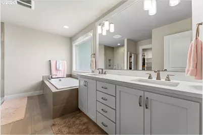 5447 SE King Rd, Milwaukie, OR 97222 - Photo 23