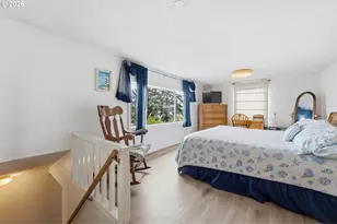 842 S Empire Blvd, Coos Bay, OR 97420 - Photo 17