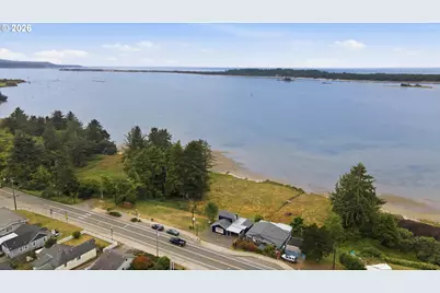 842 S Empire Blvd, Coos Bay, OR 97420 - Photo 29