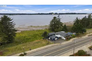 842 S Empire Blvd, Coos Bay, OR 97420 - Photo 29