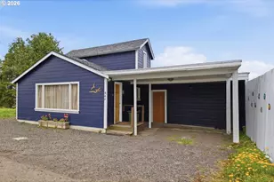 842 S Empire Blvd, Coos Bay, OR 97420 - Photo 3