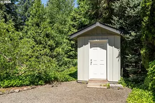 44963 McKenzie Hwy, Walterville, OR 97489 - Photo 43