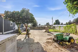 16172 Wedgewood Ln, Brookings, OR 97415 - Photo 5