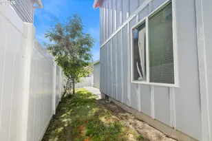 518 SE 14th Ave, Battle Ground, WA 98604 - Photo 9