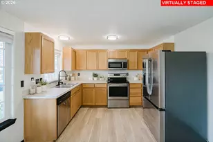 1012 Waikiki St, Salem, OR 97317 - Photo 5