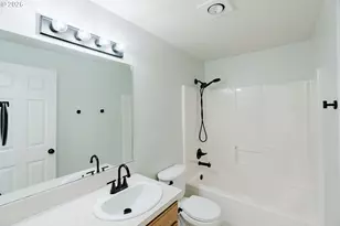 1012 Waikiki St, Salem, OR 97317 - Photo 31