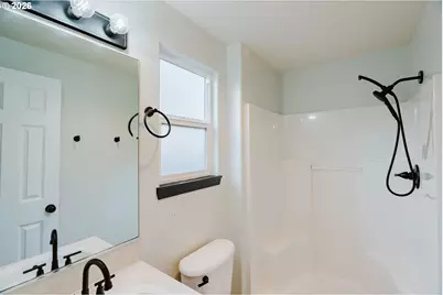 1012 Waikiki St, Salem, OR 97317 - Photo 21