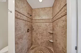 1025 NW Basco Ave, Roseburg, OR 97471 - Photo 15