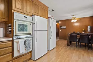 1801 E Laurel Dr, Newberg, OR 97132 - Photo 17