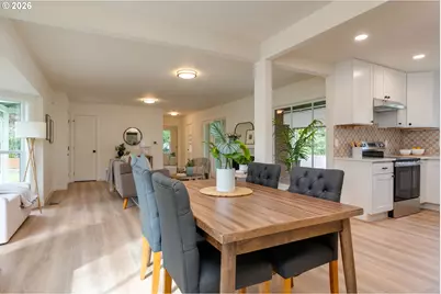 4600 NE 80th Ave, Portland, OR 97218 - Photo 9