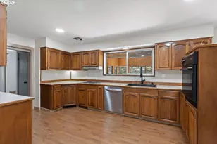 7567 Delaware Ln, Vancouver, WA 98664 - Photo 9