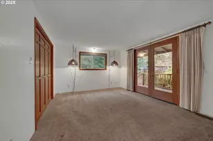 28198 Briggs Hill Rd, Eugene, OR 97405 - Photo 21