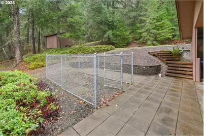 28198 Briggs Hill Rd, Eugene, OR 97405 - Photo 37