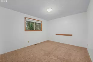 28198 Briggs Hill Rd, Eugene, OR 97405 - Photo 25