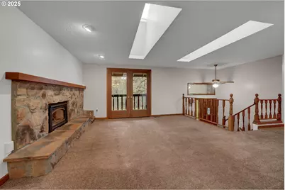 28198 Briggs Hill Rd, Eugene, OR 97405 - Photo 11