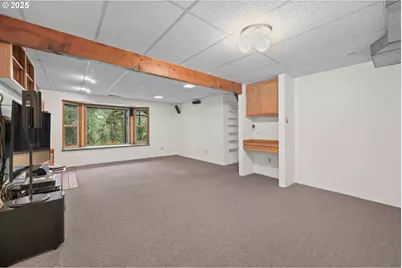 28198 Briggs Hill Rd, Eugene, OR 97405 - Photo 29