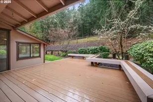 28198 Briggs Hill Rd, Eugene, OR 97405 - Photo 35