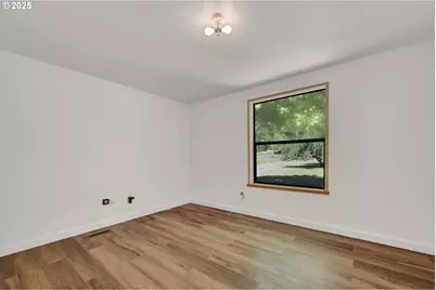 7349 Henderer Rd, Elkton, OR 97436 - Photo 19