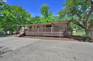 7349 Henderer Rd, Elkton, OR 97436 - Photo 29