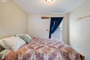210 Cypress Ave, Garibaldi, OR 97118 - Photo 13