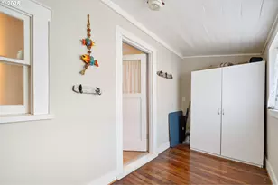 210 Cypress Ave, Garibaldi, OR 97118 - Photo 23