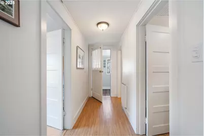 210 Cypress Ave, Garibaldi, OR 97118 - Photo 15