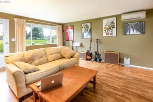 3430 E St, Springfield, OR 97478 - Photo 7