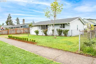 3430 E St, Springfield, OR 97478 - Photo 5
