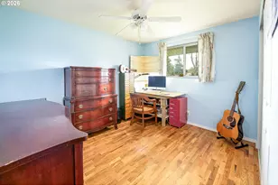 3430 E St, Springfield, OR 97478 - Photo 25