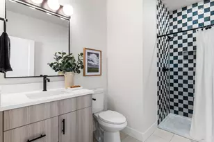 7572 SW 31st Ave, Portland, OR 97219 - Photo 11