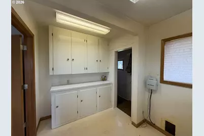 203 NE 1st St, Enterprise, OR 97828 - Photo 27