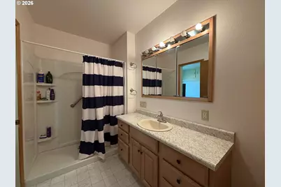 203 NE 1st St, Enterprise, OR 97828 - Photo 21