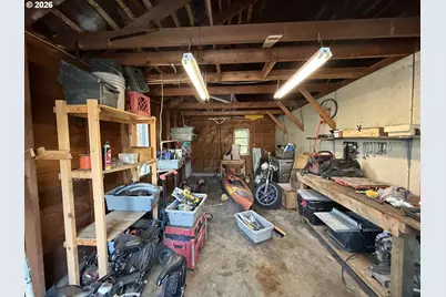 203 NE 1st St, Enterprise, OR 97828 - Photo 41