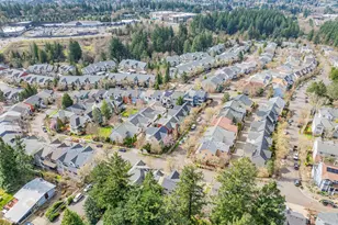 158 SW 105th Terrace, Portland, OR 97225 - Photo 33