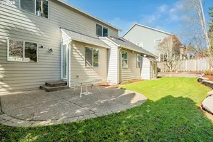 158 SW 105th Terrace, Portland, OR 97225 - Photo 29