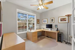 158 SW 105th Terrace, Portland, OR 97225 - Photo 17