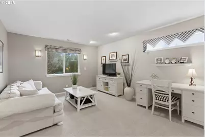 158 SW 105th Ter, Portland, OR 97225 - Photo 21