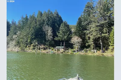 83126 Siltcoos Station Rd, Westlake, OR 97493 - Photo 35