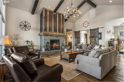 16368 SW Hat Rock Loop, Powell Butte, OR 97753 - Photo 13