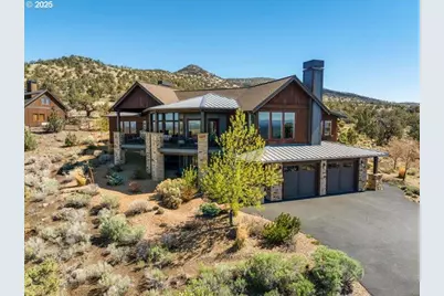 16368 SW Hat Rock Loop, Powell Butte, OR 97753 - Photo 3