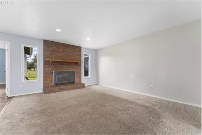 1275 NE Country Club Ave, Gresham, OR 97030 - Photo 13