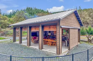 4696 Cow Creek Rd, Riddle, OR 97469 - Photo 45