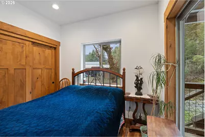 4696 Cow Creek Rd, Riddle, OR 97469 - Photo 27