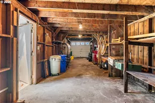 16434 NE Multnomah St, Portland, OR 97230 - Photo 31