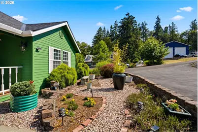 10920 Martin Ln NE, Aurora, OR 97002 - Photo 5