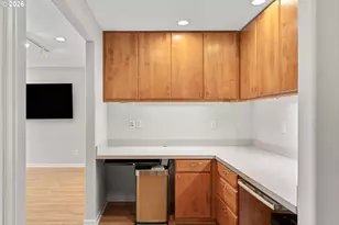 8711 NW Benson St, Portland, OR 97229 - Photo 41