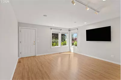 8711 NW Benson St, Portland, OR 97229 - Photo 39