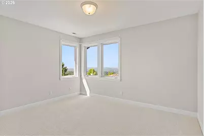 8711 NW Benson St, Portland, OR 97229 - Photo 37