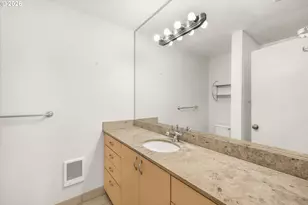 200 SW Burnham Rd, Lake Oswego, OR 97034 - Photo 29