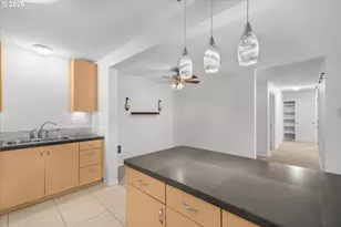200 SW Burnham Rd, Lake Oswego, OR 97034 - Photo 11